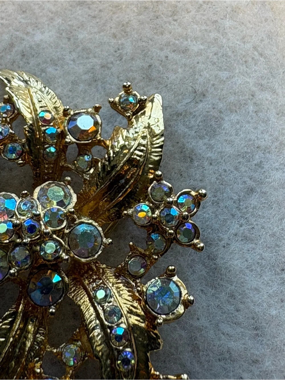 Vintage Gold Tone Floral Flower Spray Brooch With Aurora Borealis Rhinestones